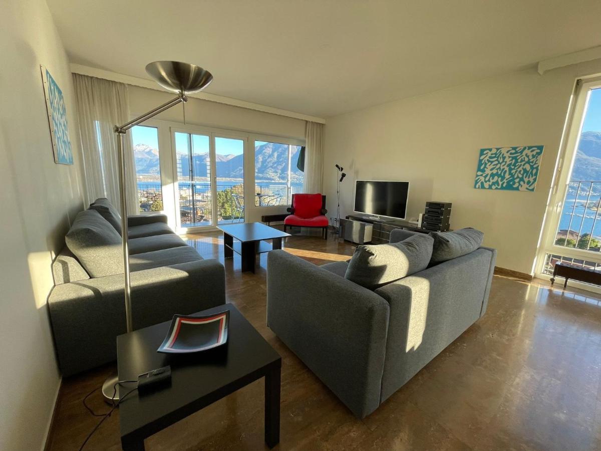 Lichtdurchflutete Ferienwohnung Mit Panorama-Sicht Und Schwimmbad/Sauna Muralto Εξωτερικό φωτογραφία